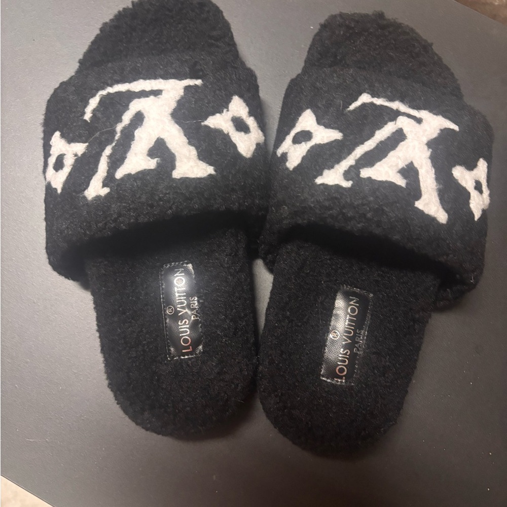 Louis Vuitton Black Fuzzy Slippers with White Logo